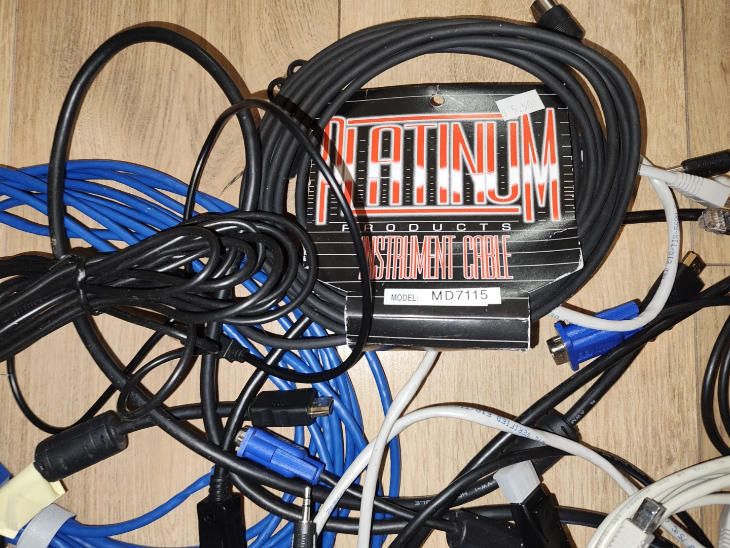 Lot of various cables. - photo 2
