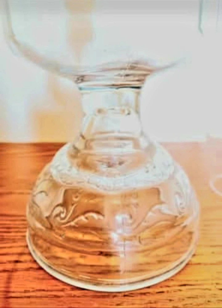 Tall Textured Glass Electric Oil Lamp - photo 4