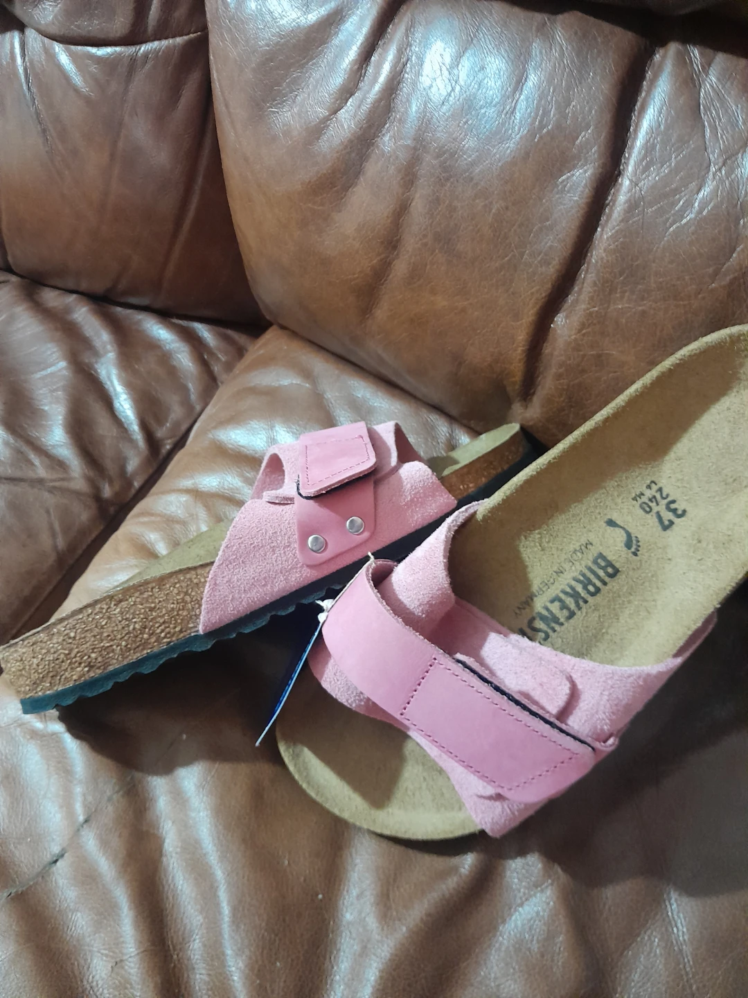 Pink Birkenstock Arizona Sandals Size 37 - photo 2
