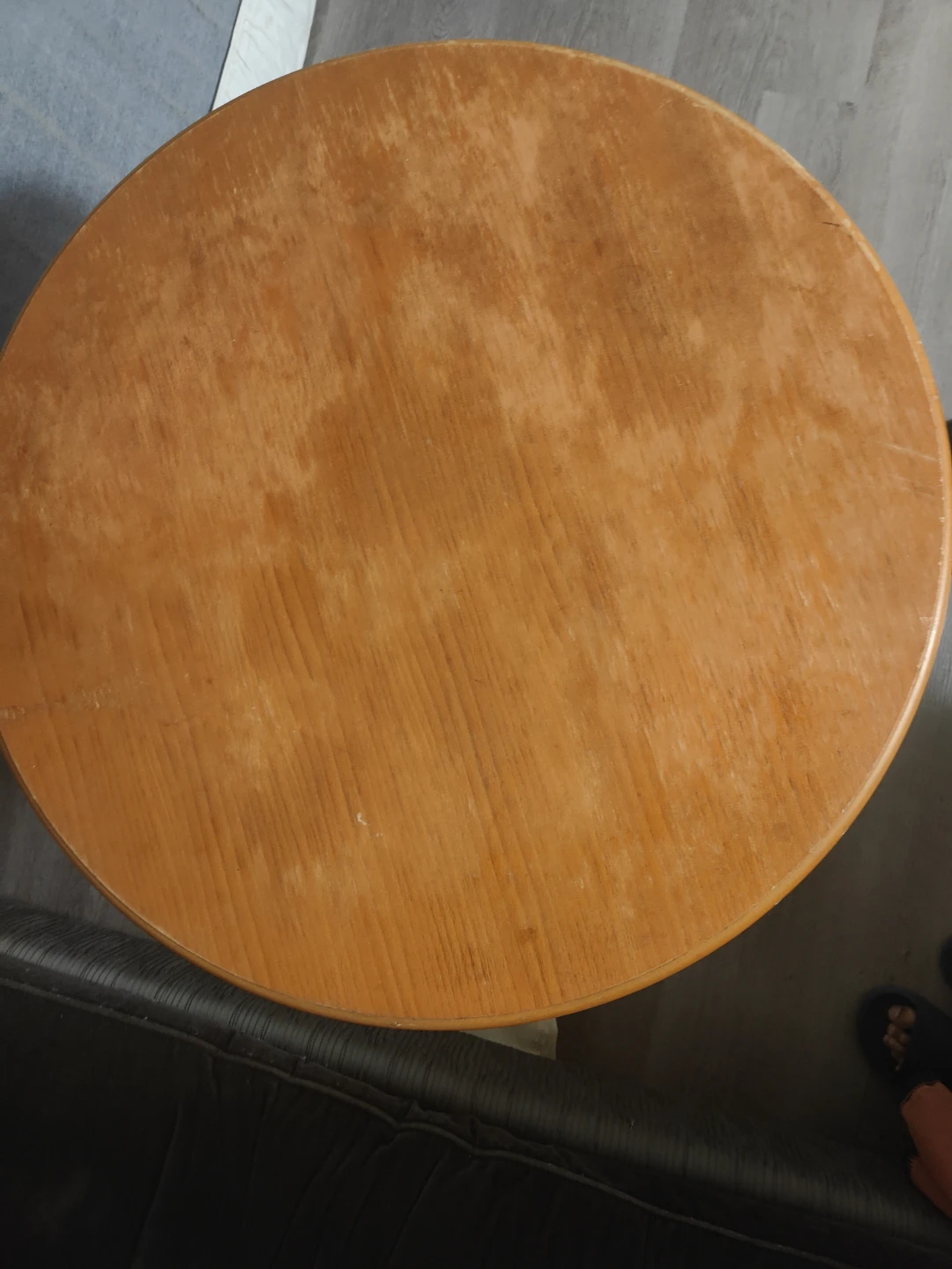 Round Wooden Table with Metal Folding Legs - photo 2