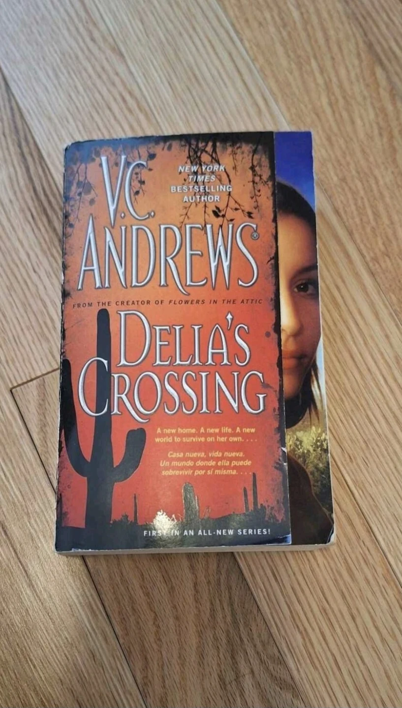 Delia's Crossing by V.C. Andrews Book 🌱