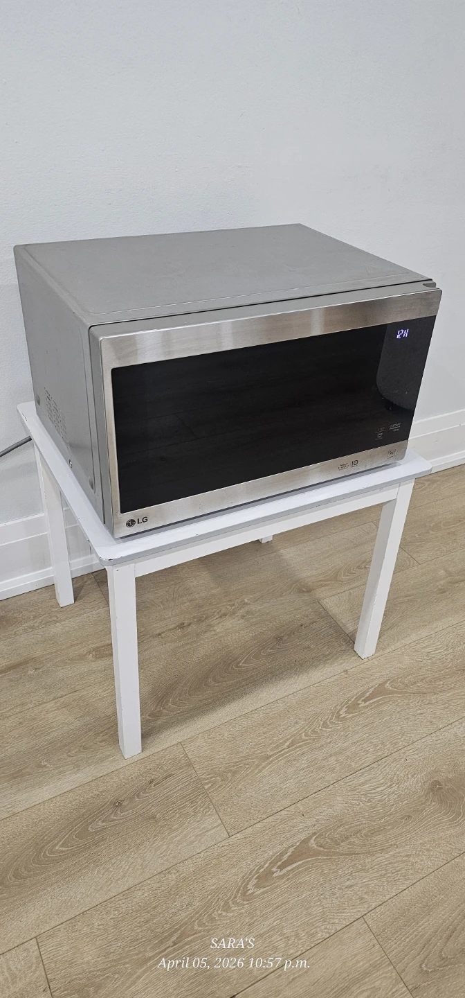 LG Stainless Steel Microwave Oven