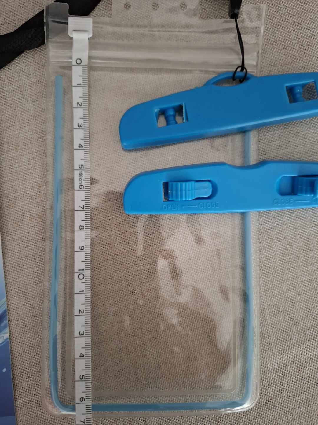 Moko Waterproof Phone Pouch