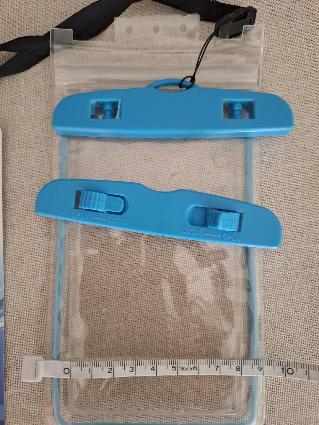 Moko Waterproof Phone Pouch - photo 2