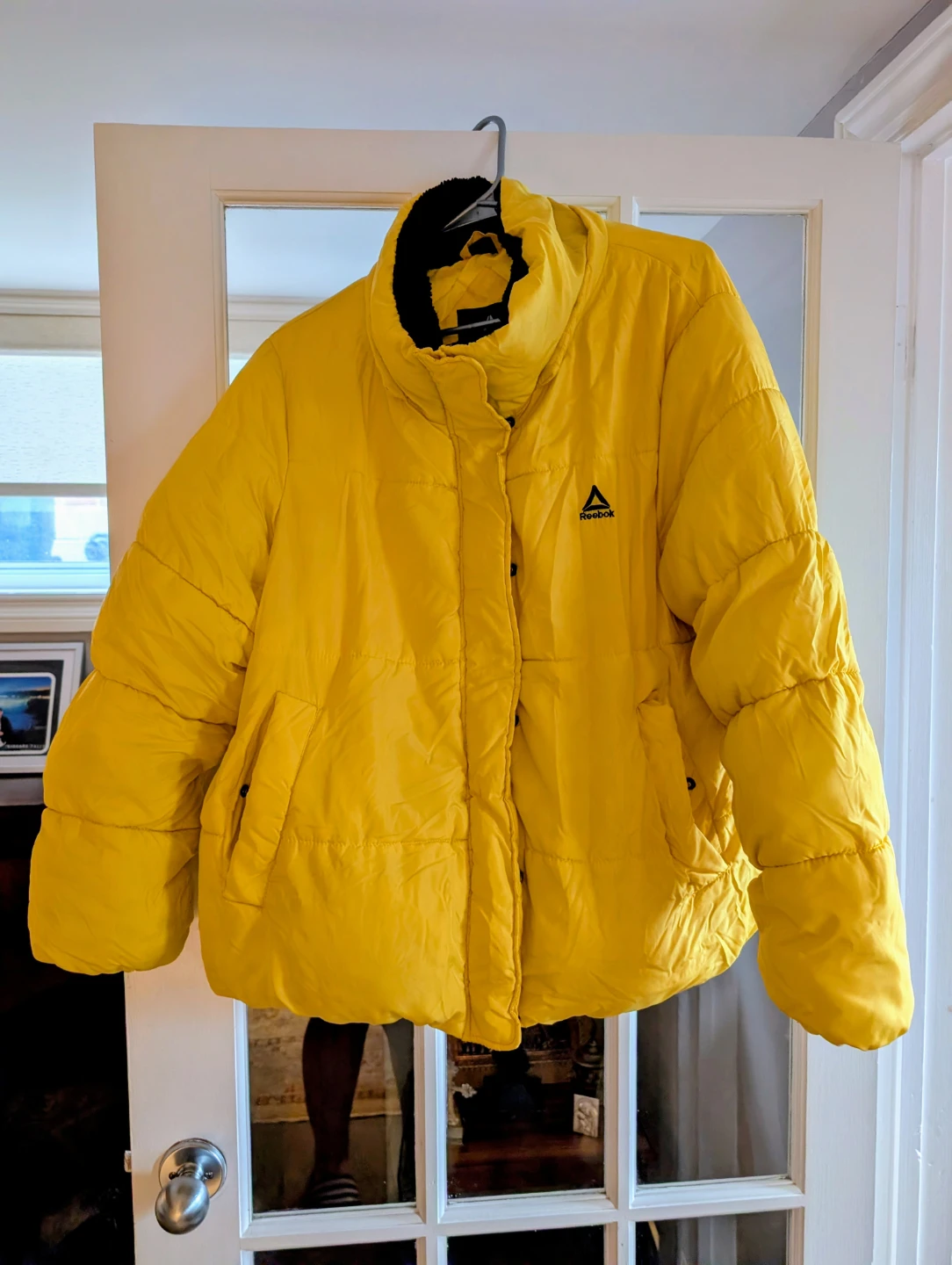 Reebok Puffer Jacket - Yellow