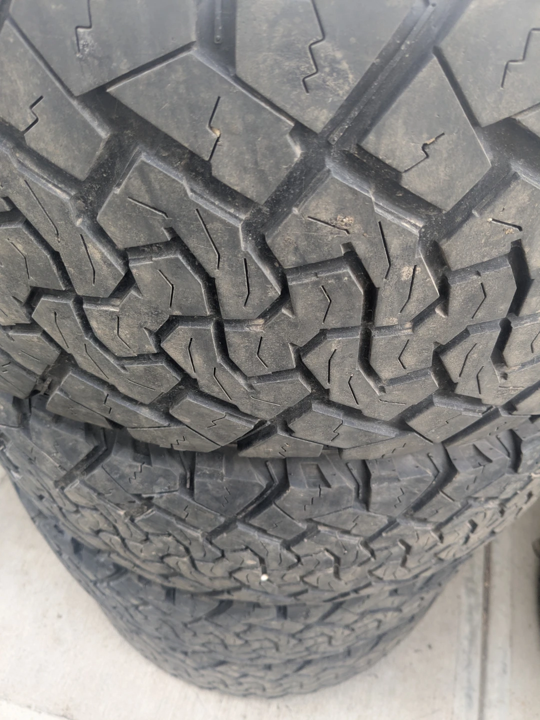 35x12.50R22 Venom Power Tire call 780 884 7800