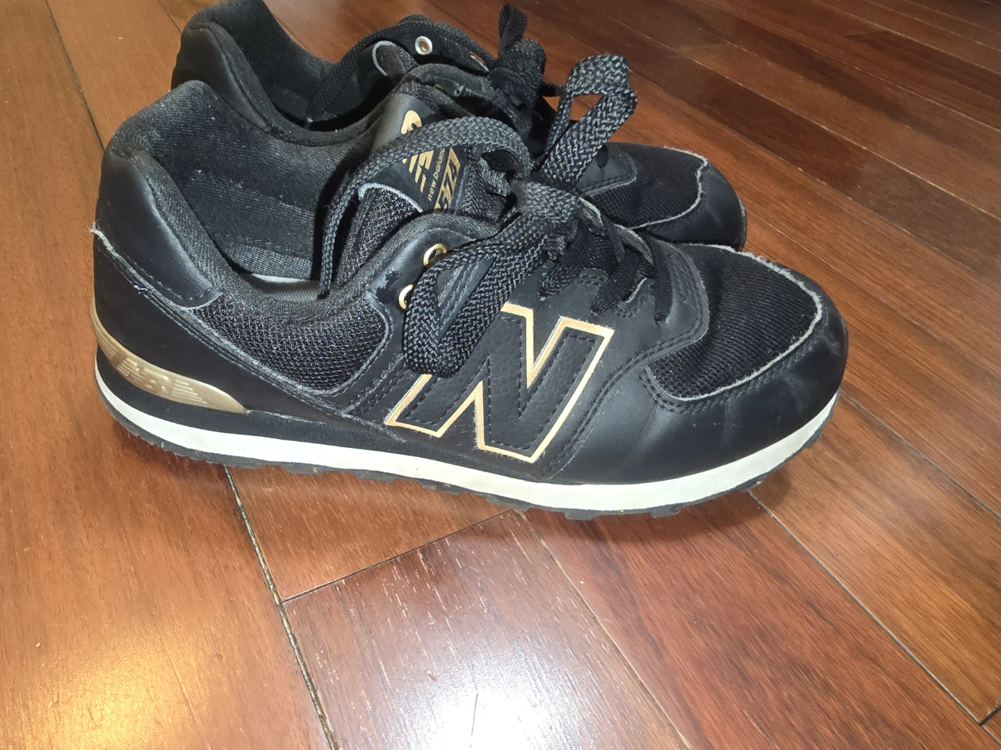 New Balance 574 Black Gold Sneakers - photo 5