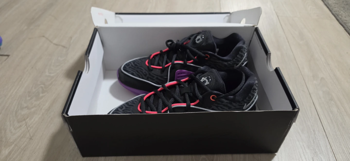 Nike KD 16 Basketball Shoes - Black/Purple Pathway Royalties