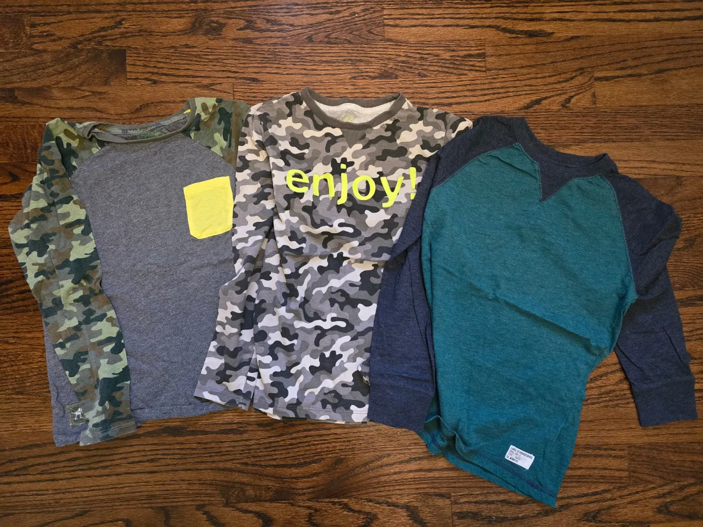 3 Long Sleeve Shirts Kids 8-10Y