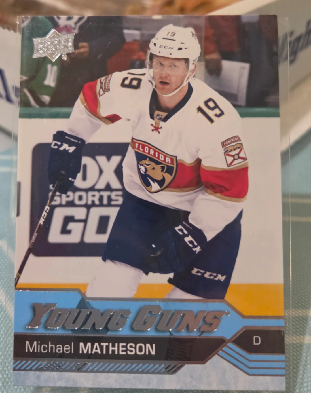 2016-17 Upper Deck Young Guns Michael Matheson Rookie Card