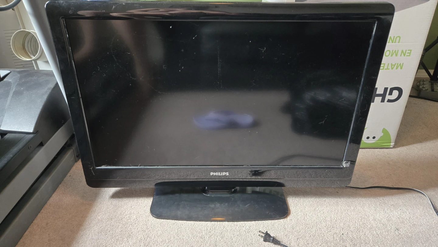 32" Philips Black Flat Screen TV