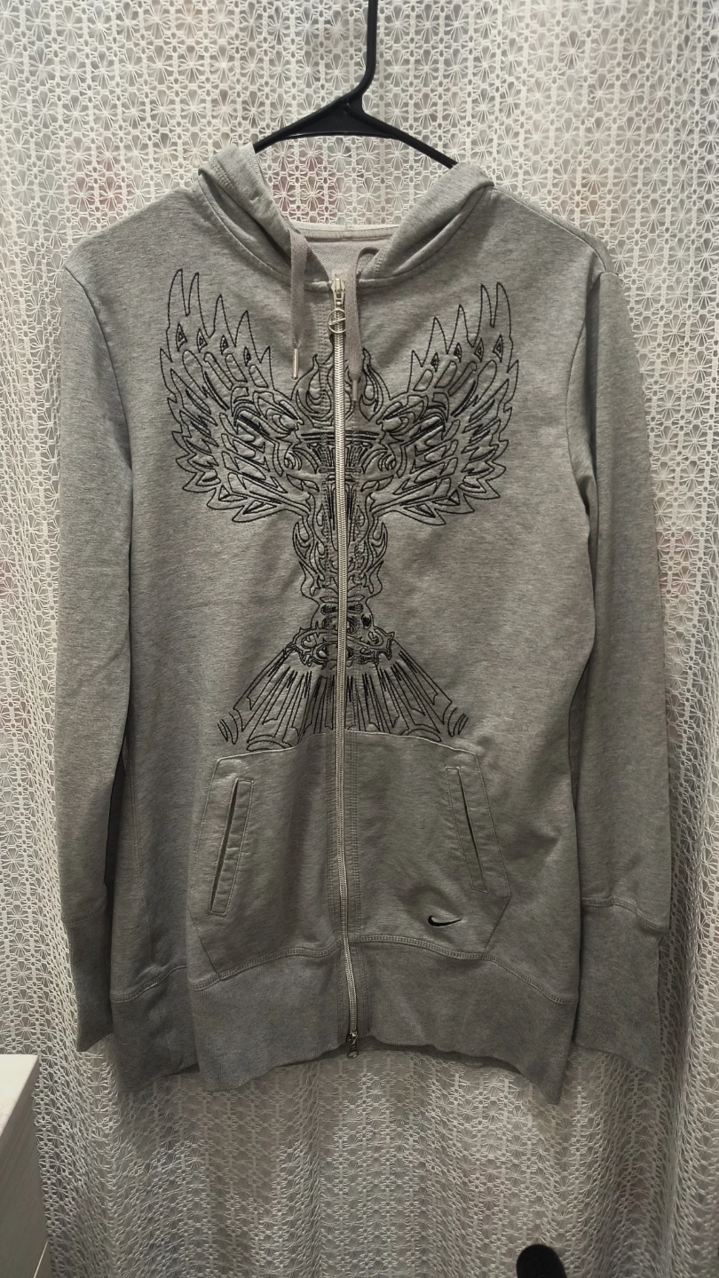 Gray Nike Graphic Zip-Up Hoodie