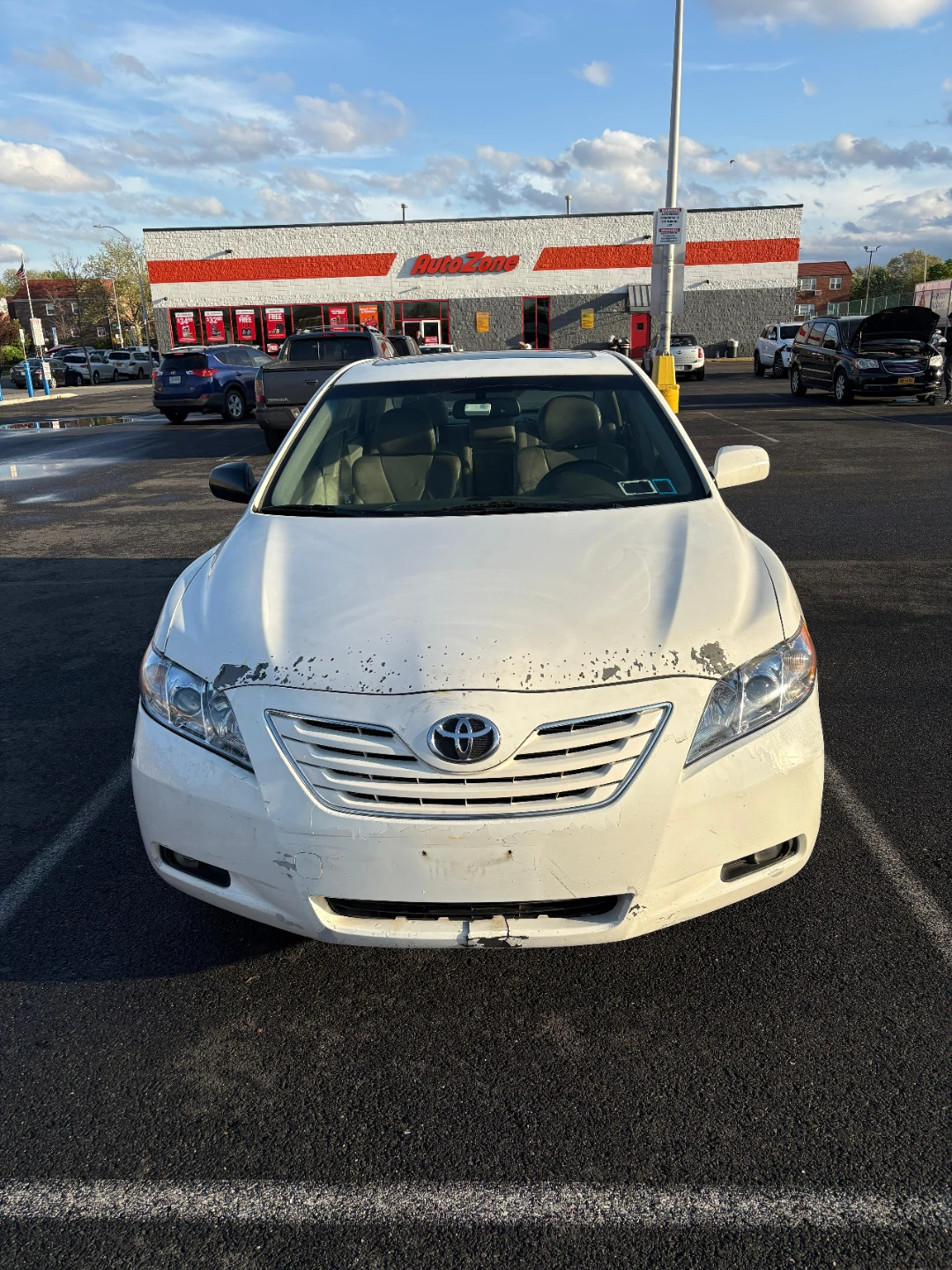 White Toyota Camry 2007  LE Sedan