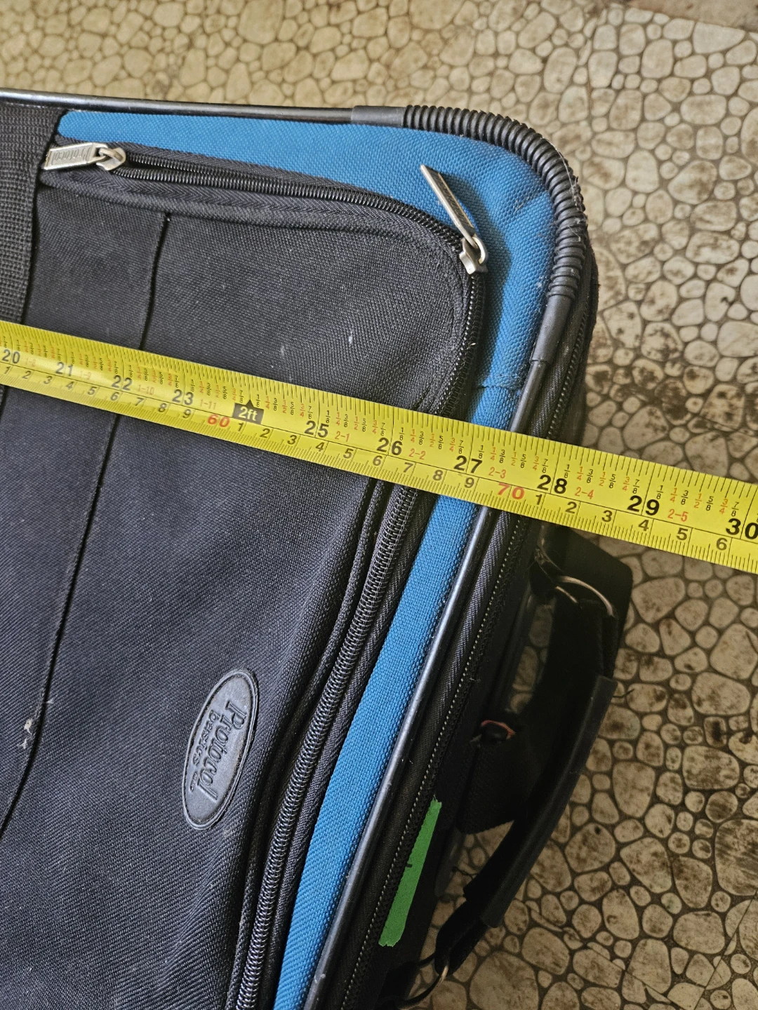 Protocol Basics Black & Blue Rolling Suitcase - photo 4