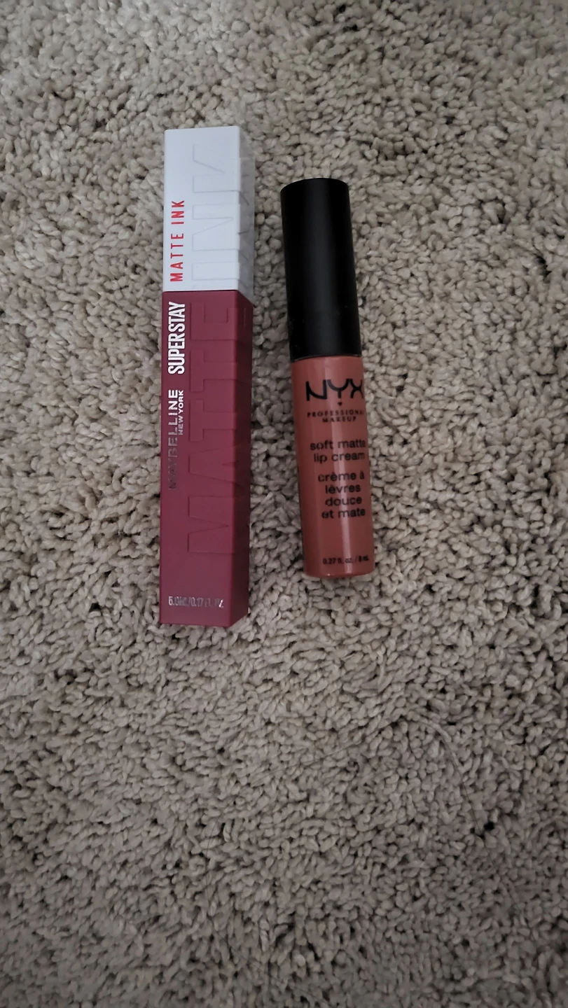 NYX Soft Matte Lip Cream & Maybelline Superstay Matte