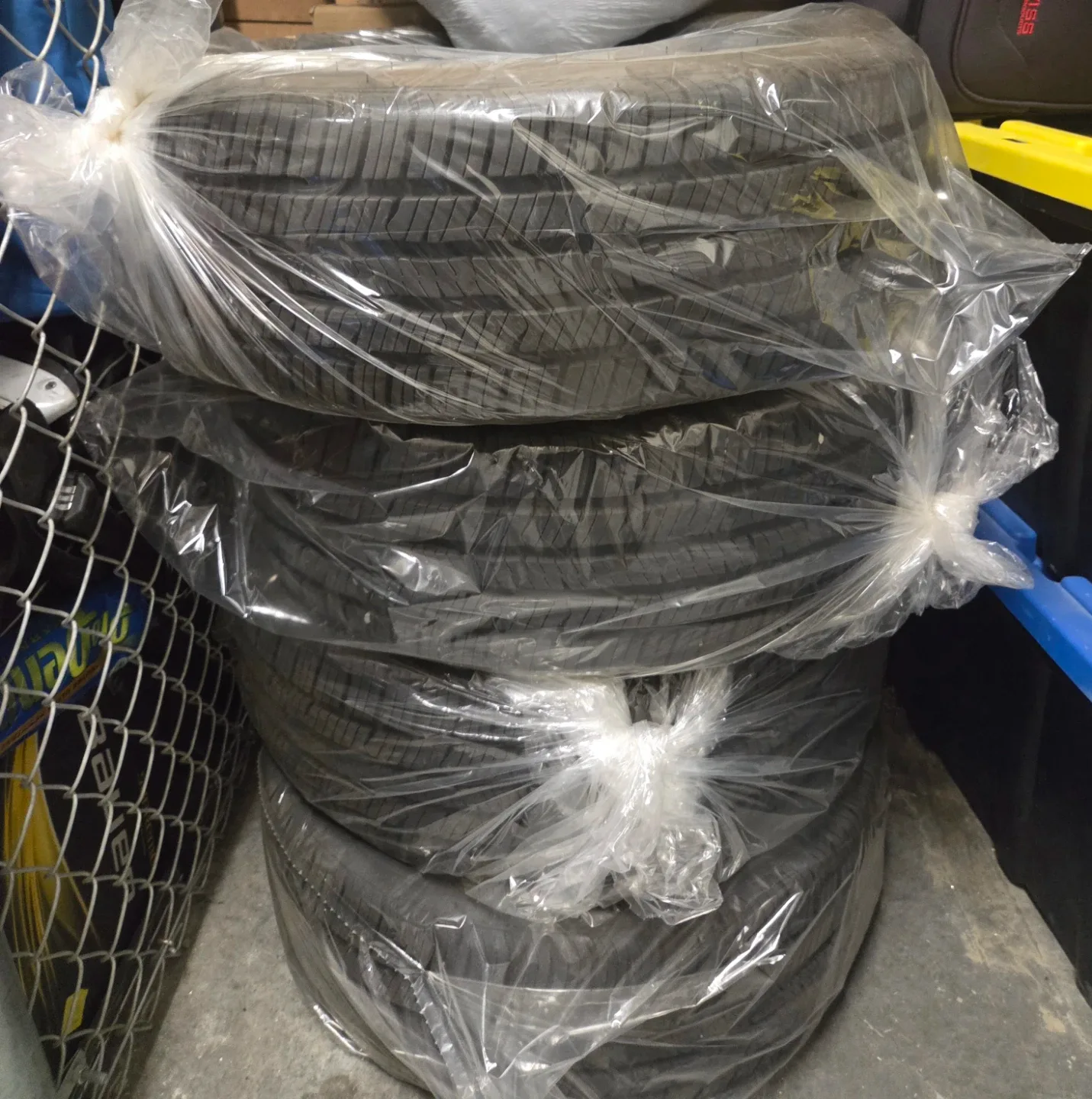 BFG Advantage Control  205/55 R16 91H All Season Tires