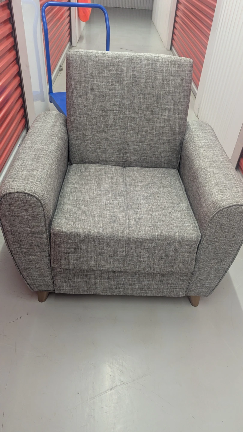 Free Delivery - Sofa Chair