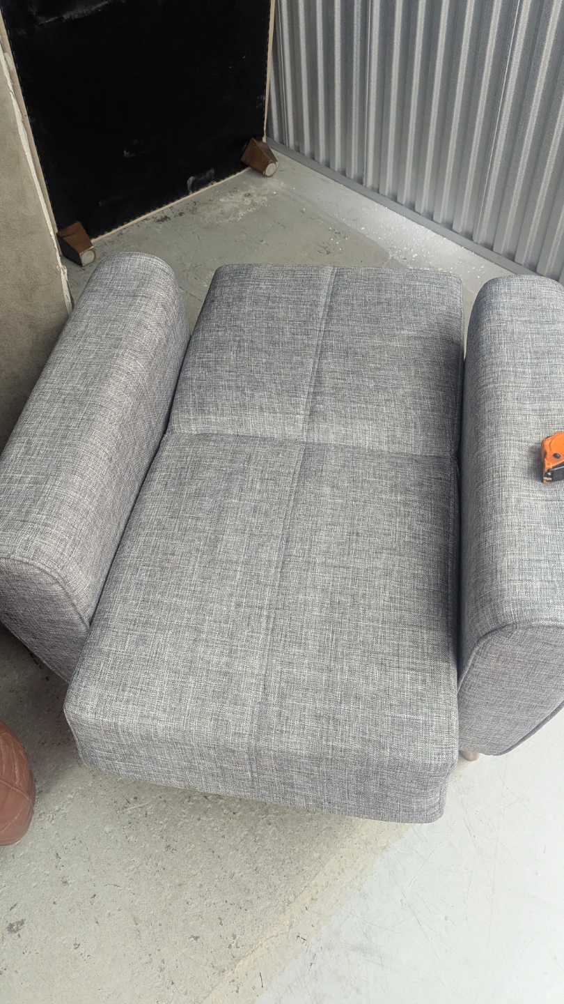 Free Delivery - Sofa Chair - photo 4