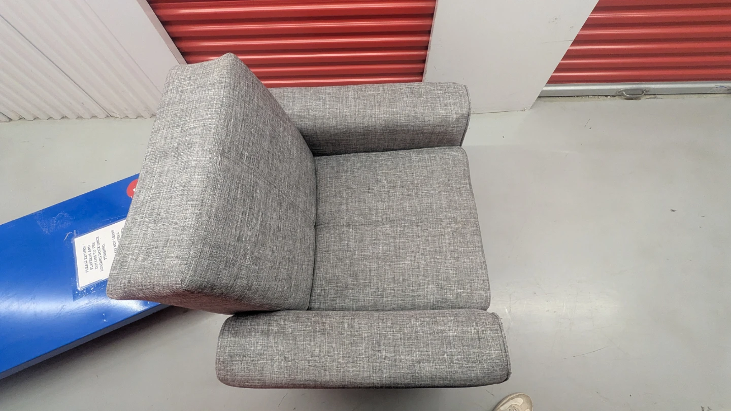 Free Delivery - Sofa Chair - photo 5