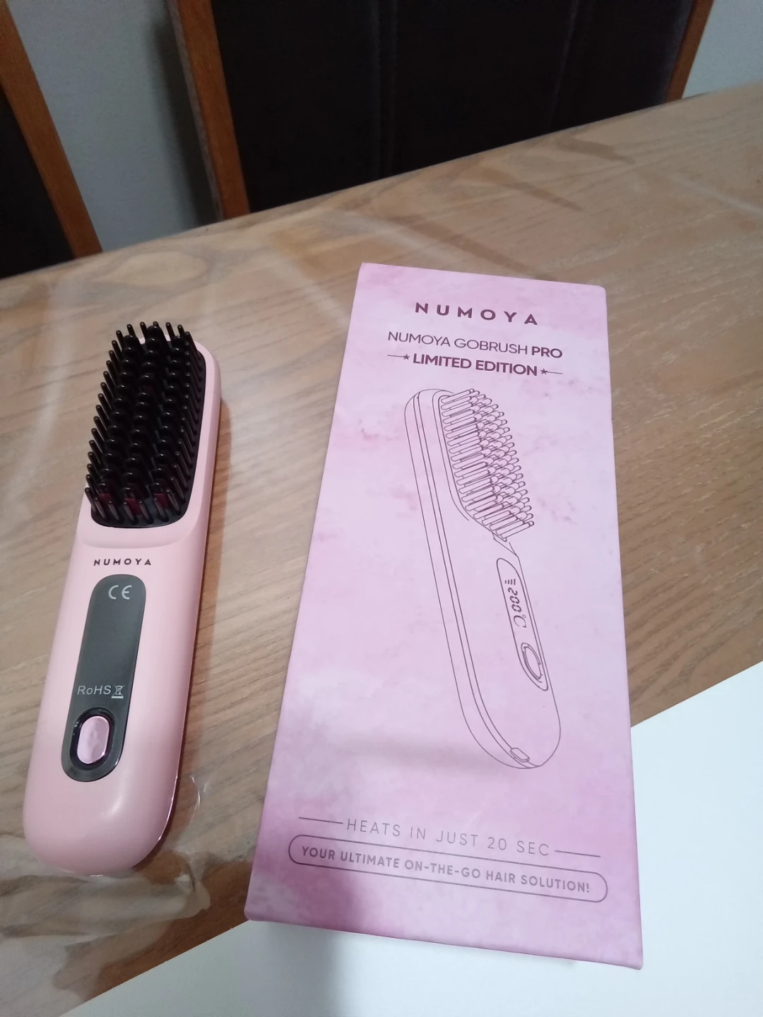Numoya  Gobrush Pro  straightening   brush