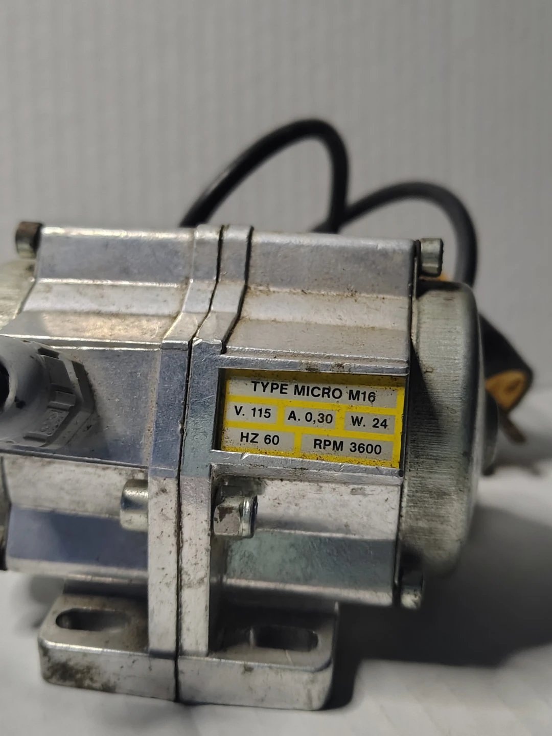 Micro M16 Type Motor - photo 2