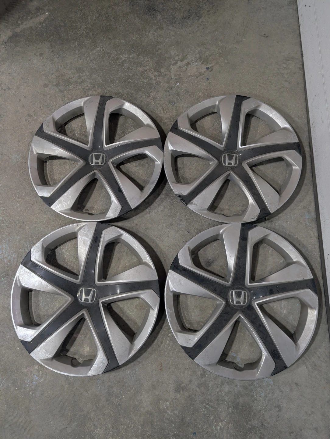 (4)-16 Inch Honda Civic Wheel Covers