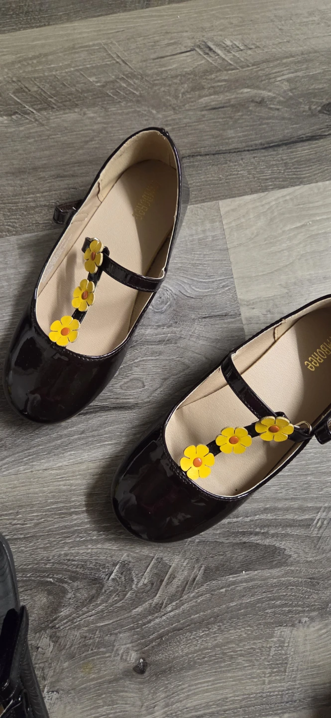 Gymboree Patent Mary Jane Shoes with Flower Detail - photo 3