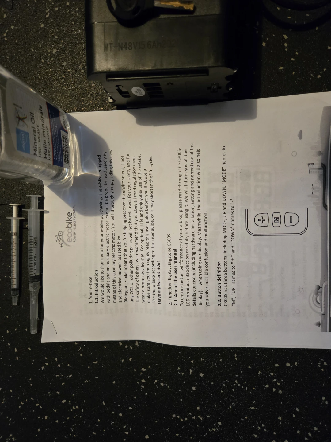 MT-N48V15.6Ah E-bike Battery with Charger and Keys - photo 4