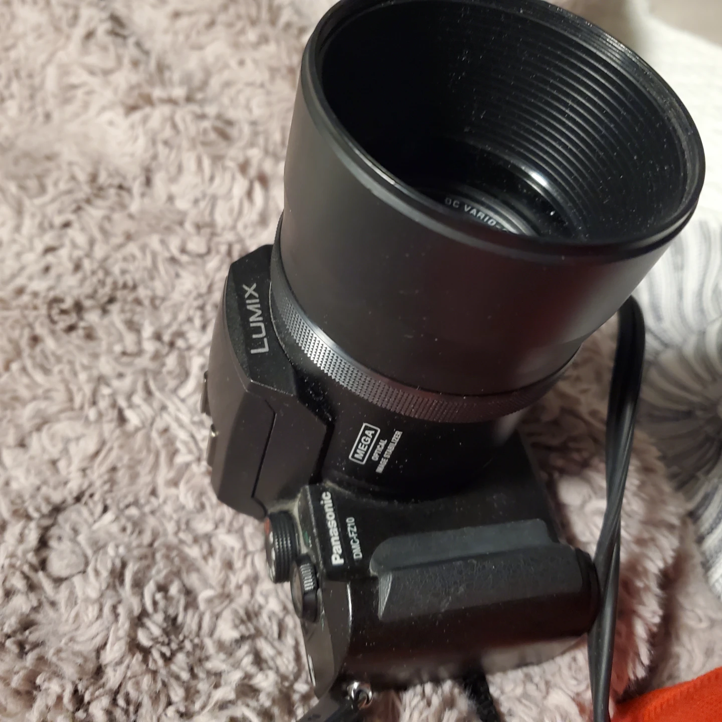 Panasonic Lumix DMC-FZ10 Digital Camera - photo 4