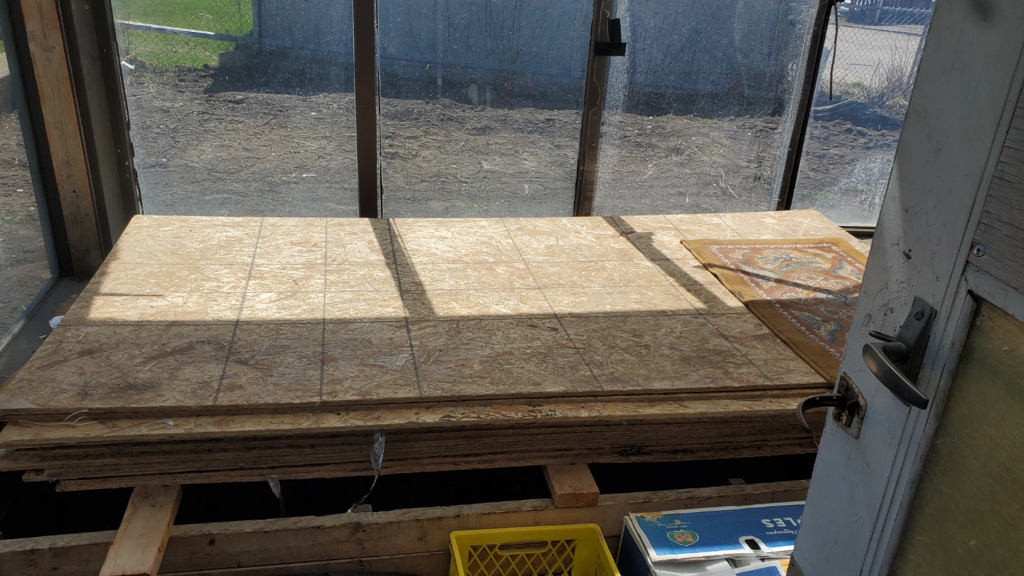 12 pieces ply wood