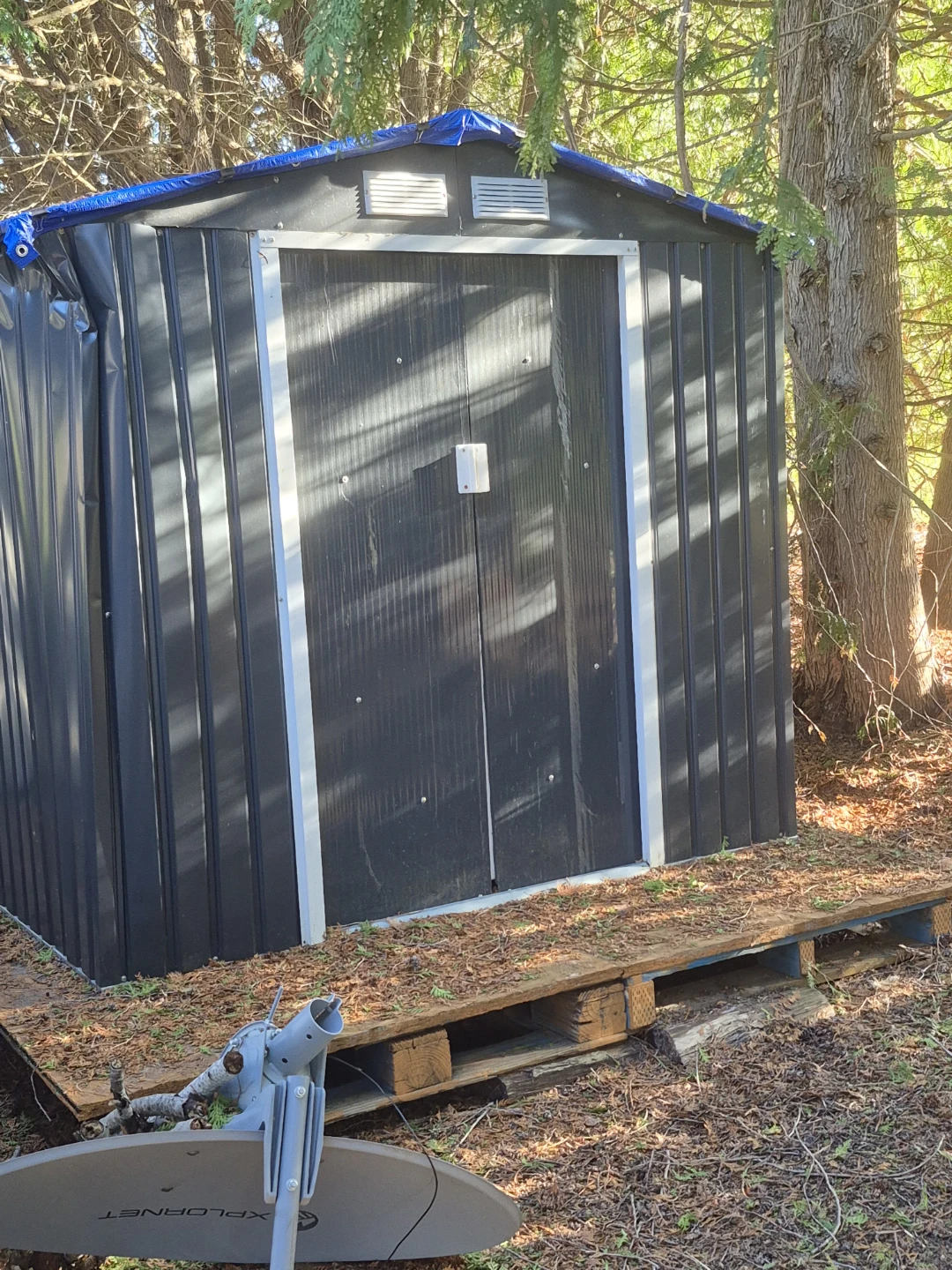 2.  6 x 8  Sheds 100. Each - photo 2