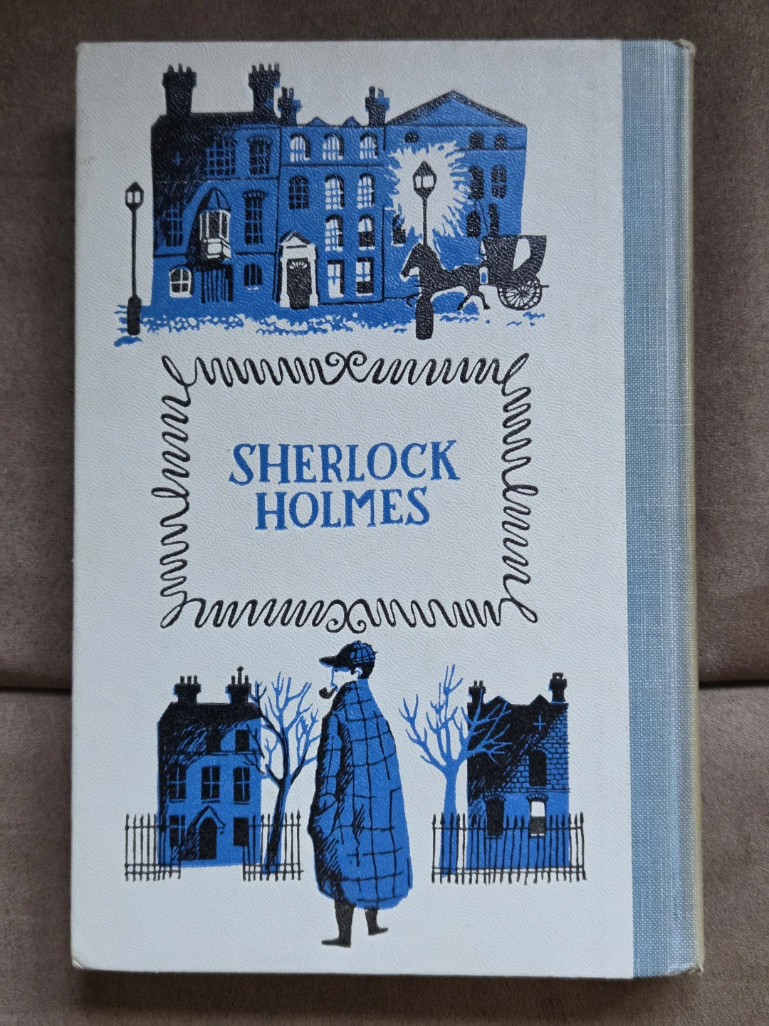 Vintage Sherlock Holmes Book - photo 2