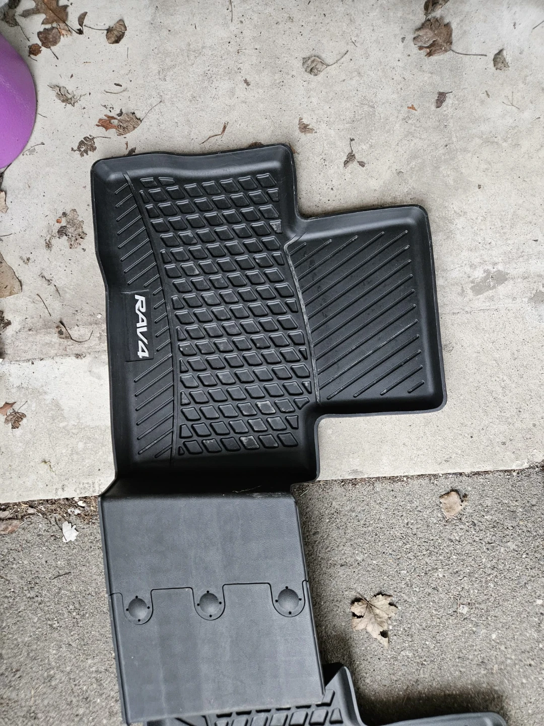 RAV4 All Season Car Mats - photo 3