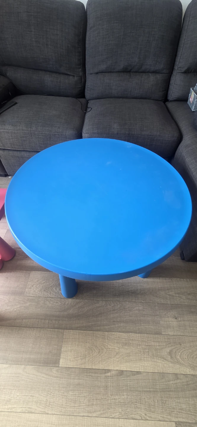 Children's table/desk with chairs - photo 3