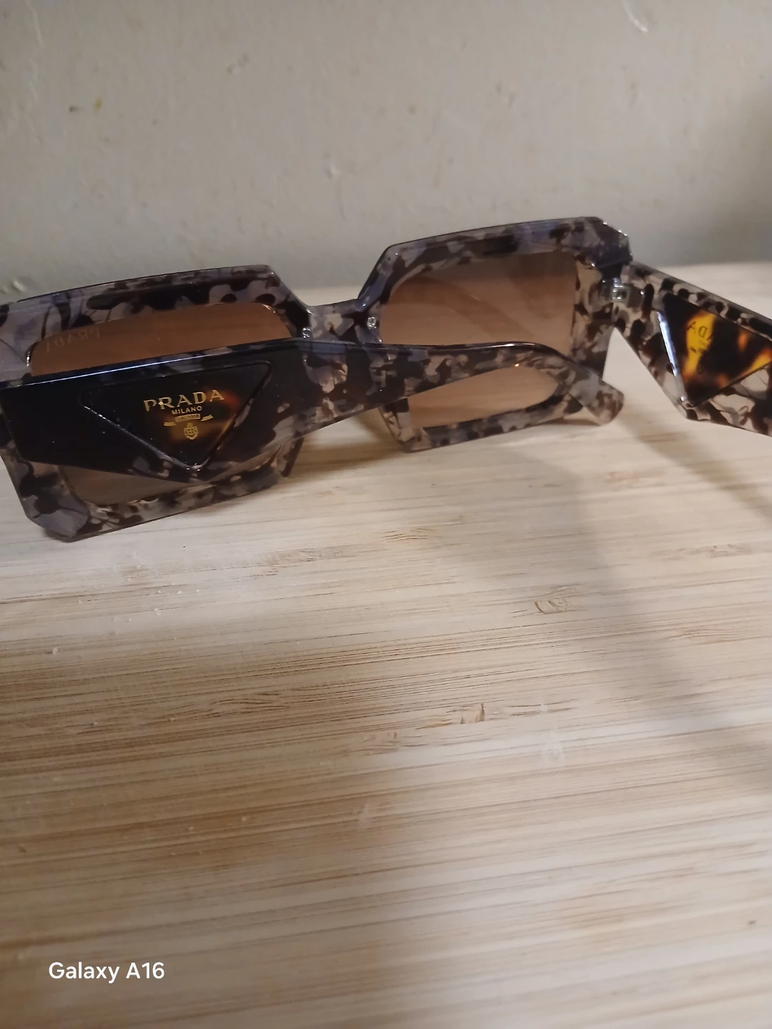 Prada Sunglasses - photo 3