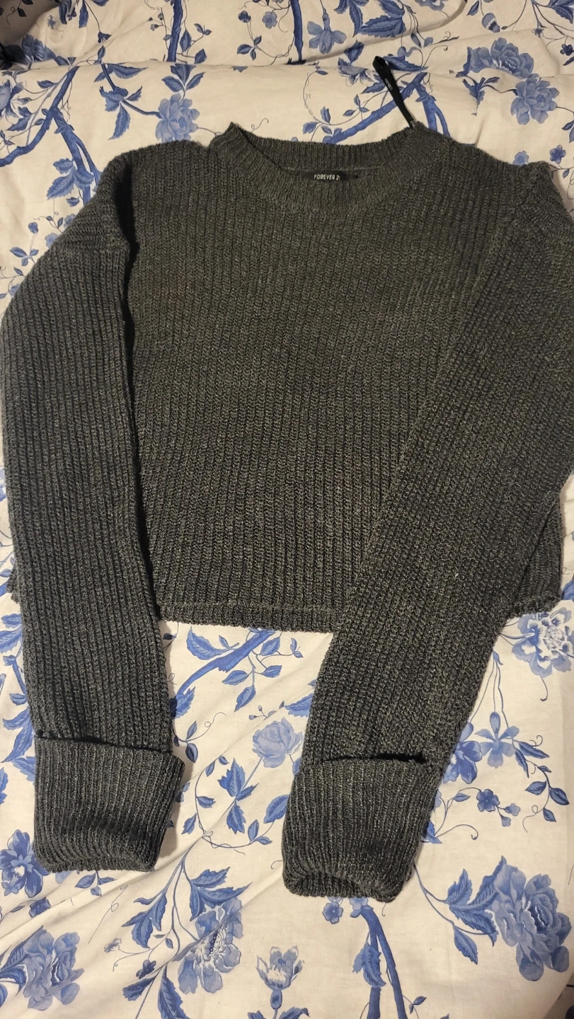 Forever 21 cropped knit sweater
