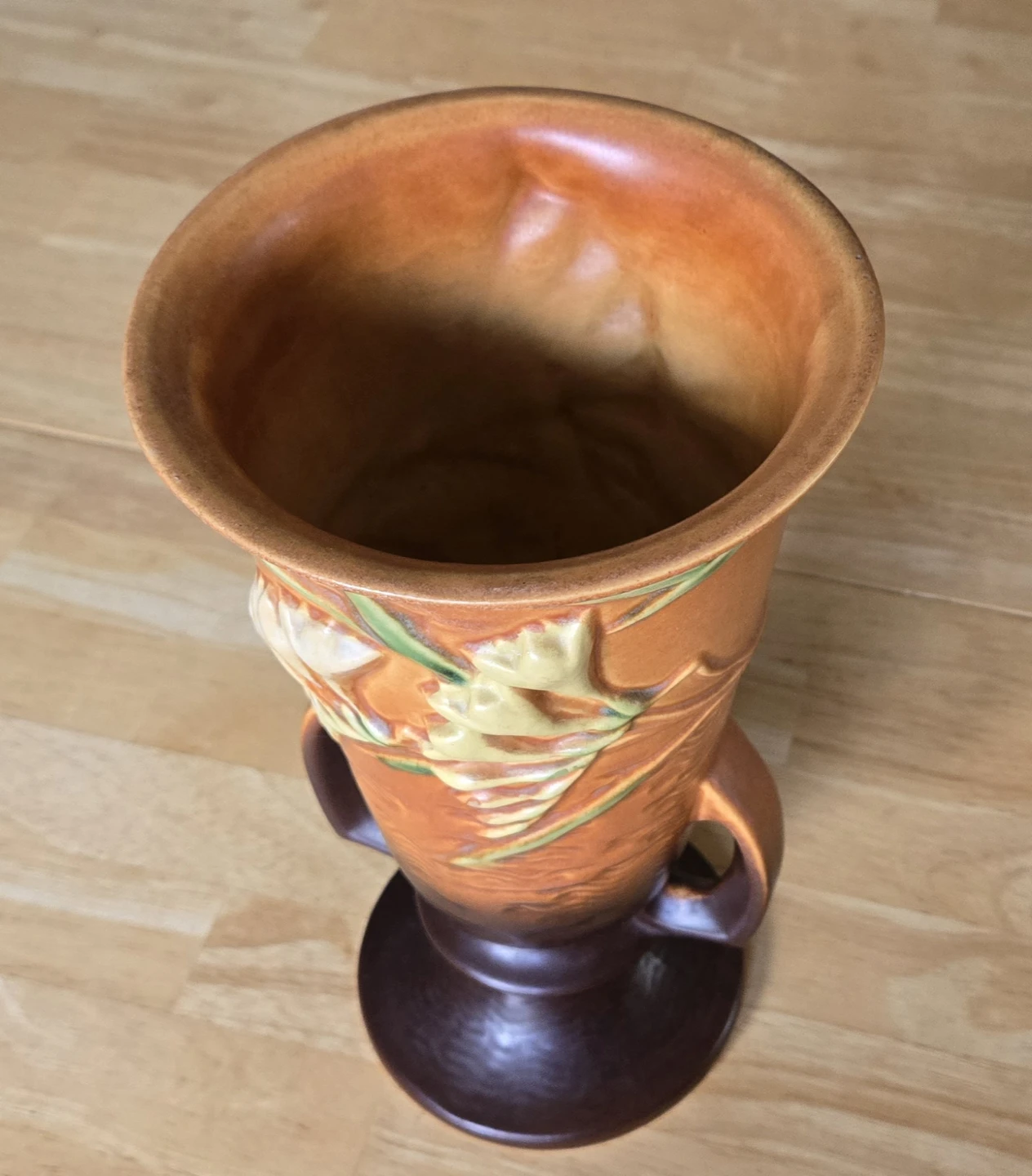 Roseville Pottery Vase - photo 5