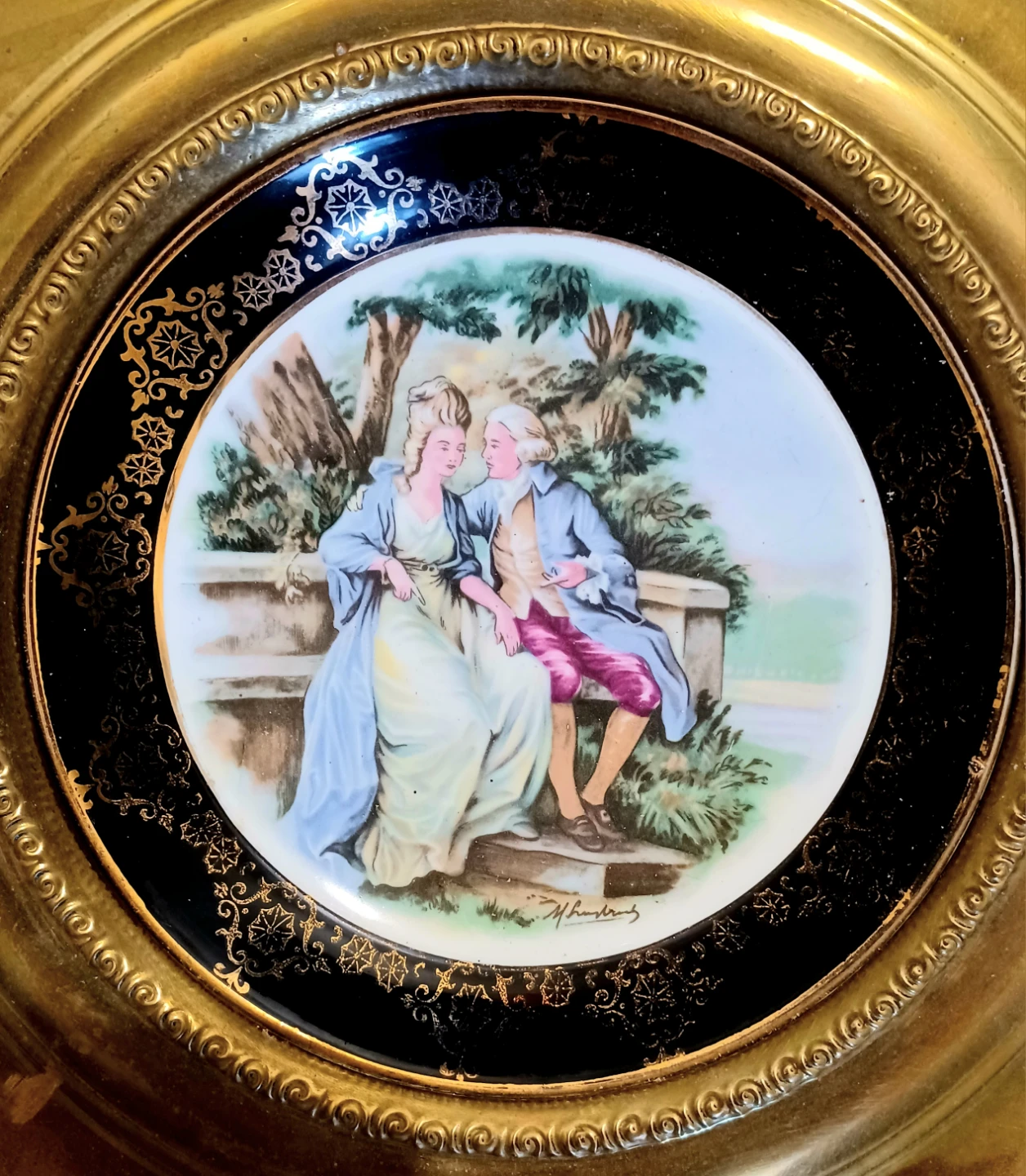 Vtg Signed Artist Colonial Couple Porcelain Plate - photo 2