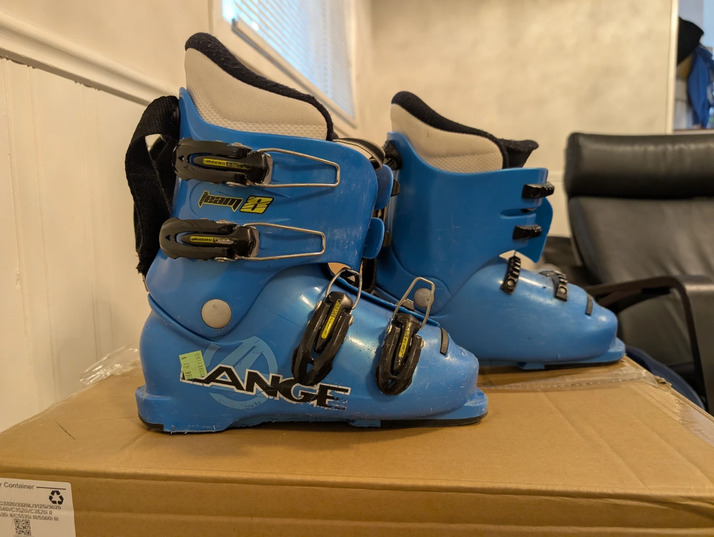 Lange Ski Boots - Blue