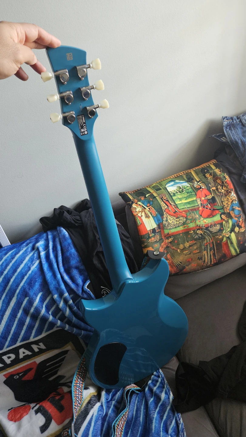 Yamaha Electric Guitar - photo 3
