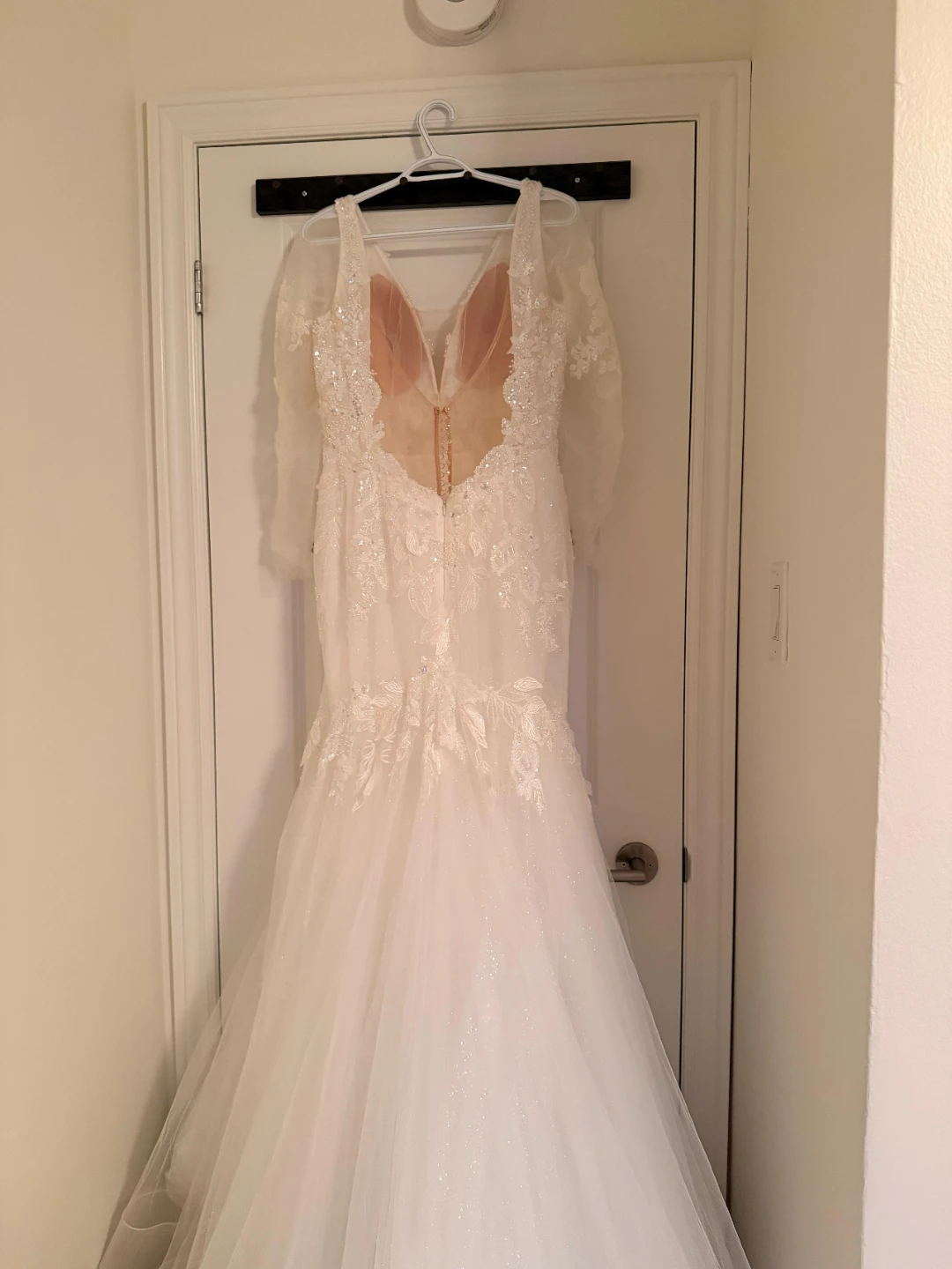 Ivory Wedding Dress with Long Sleeves and Sequins - photo 5