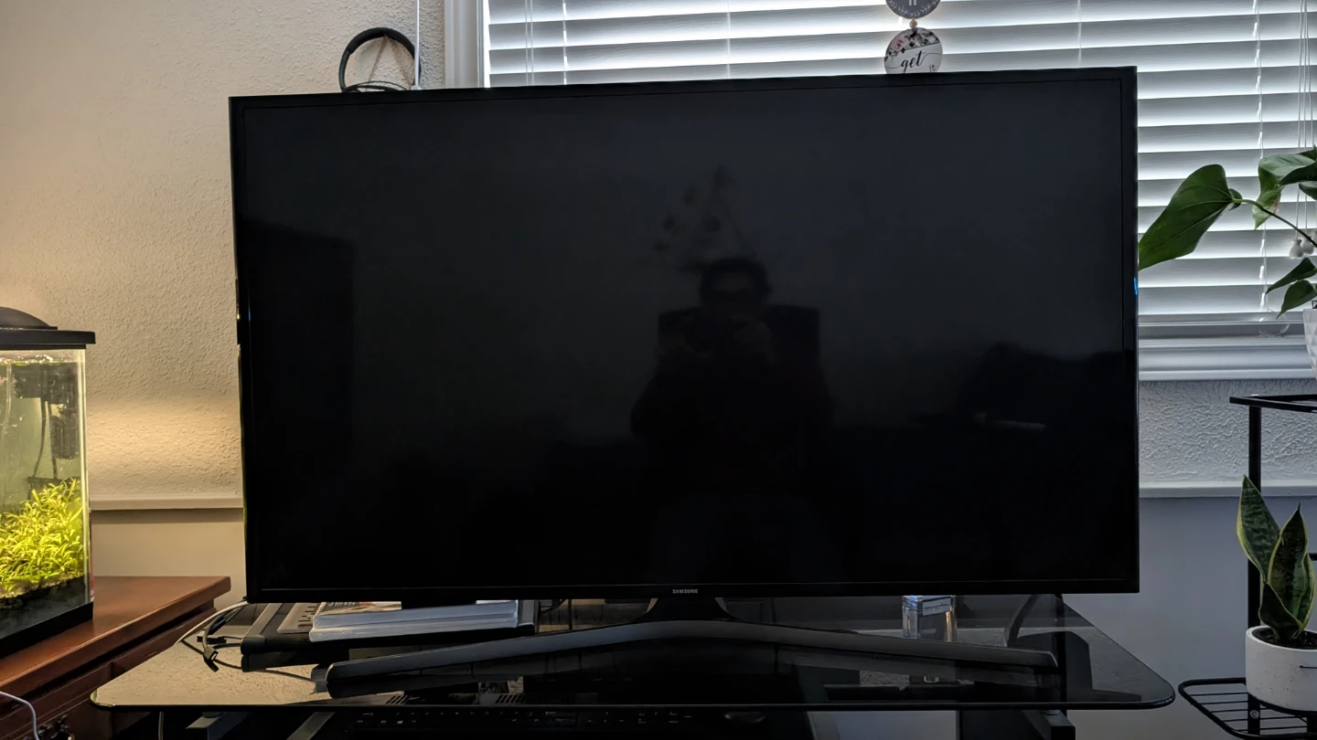 Samsung 48" Smart TV UN48J5200AFXZC