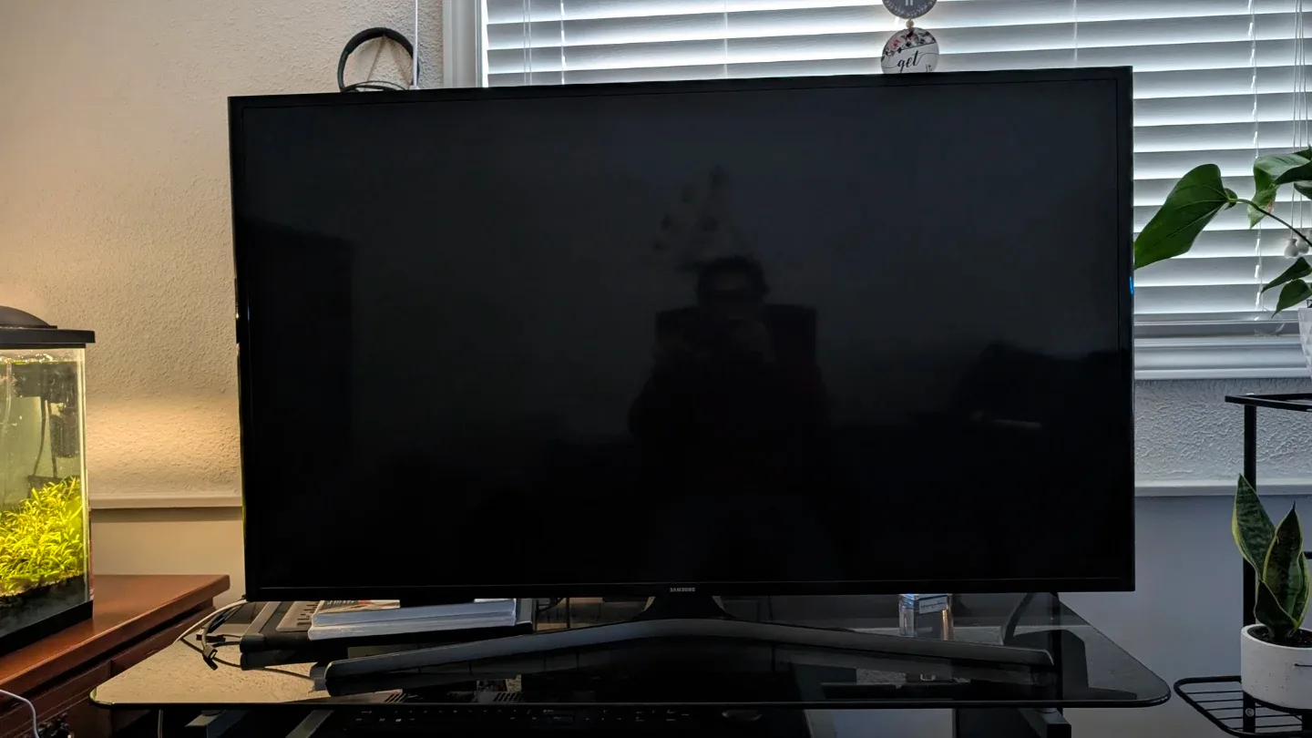 Samsung 48" Smart TV UN48J5200AFXZC