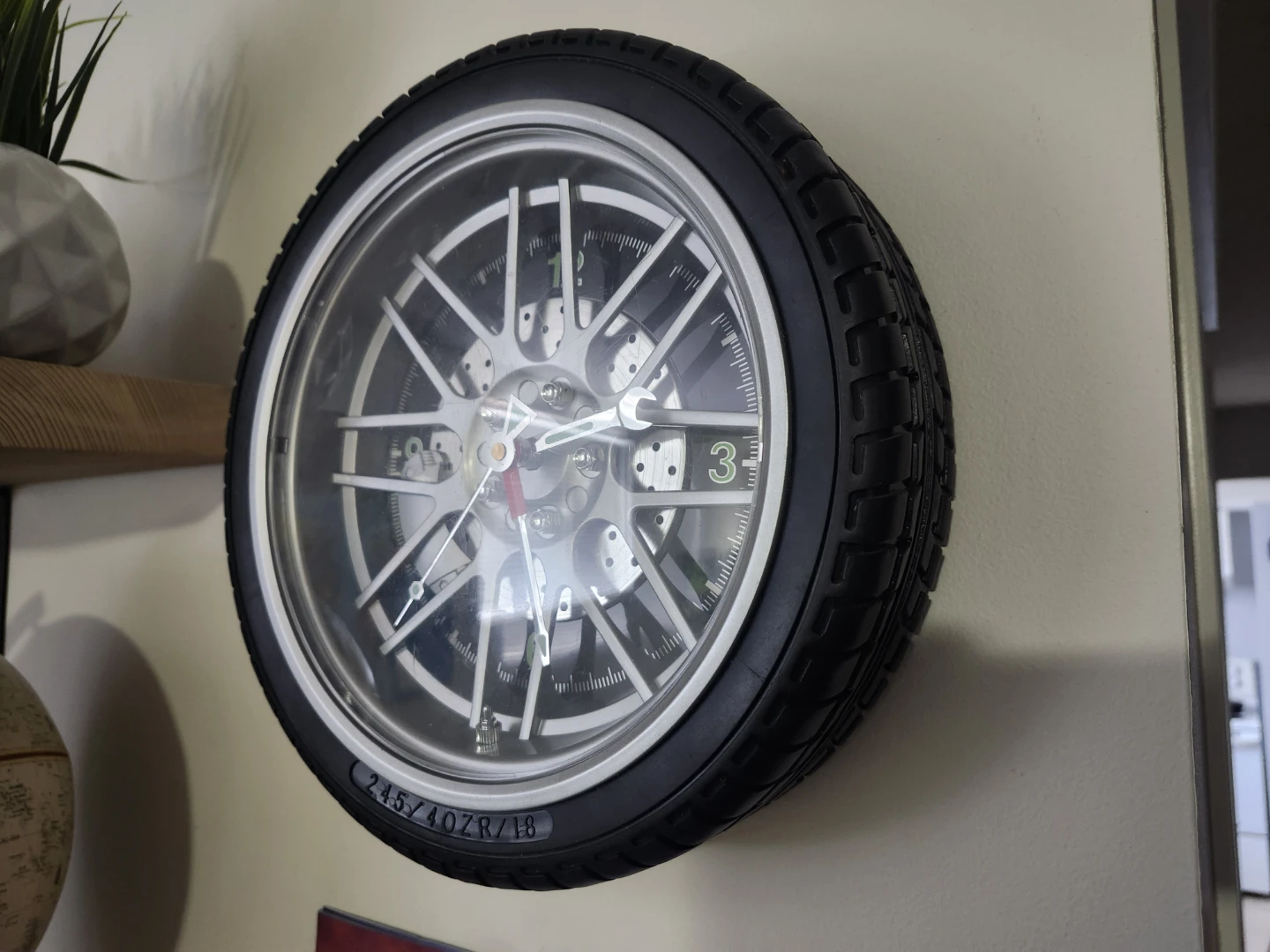 Tire Wheel Clock