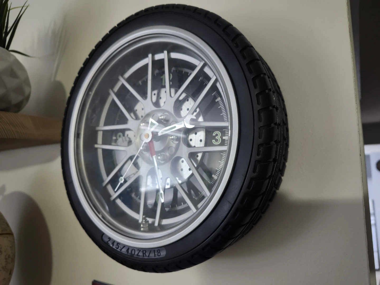 Tire Wheel Clock - photo 2