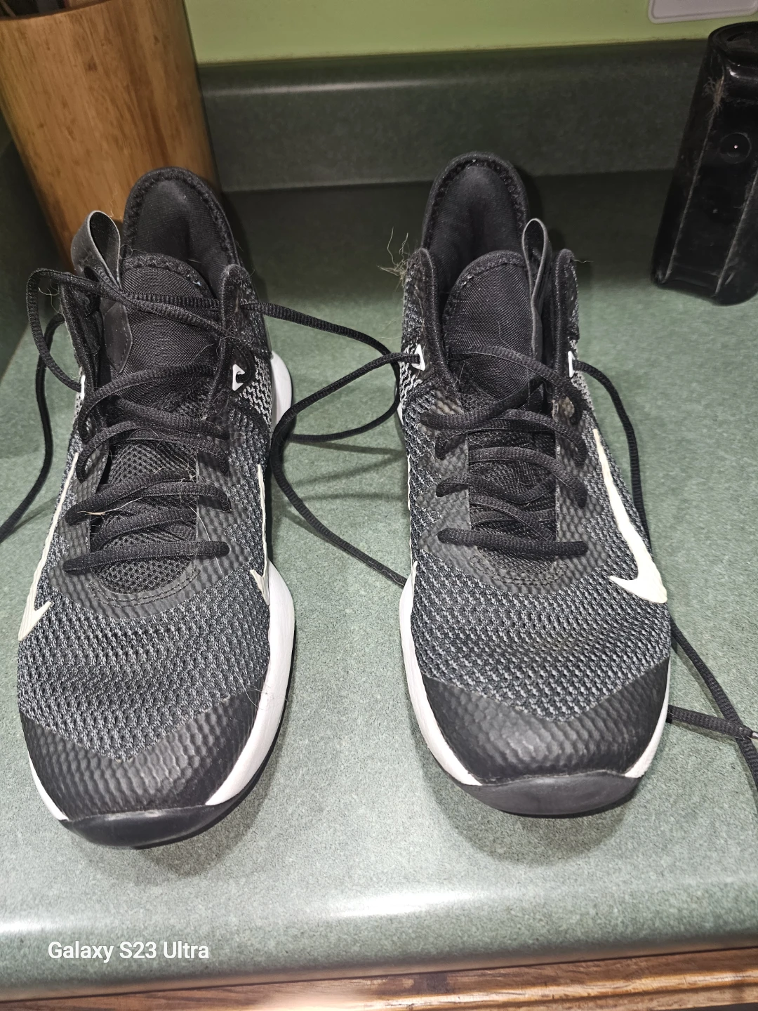 Nike LeBron Witness 5 Basketball Shoes Size US 10