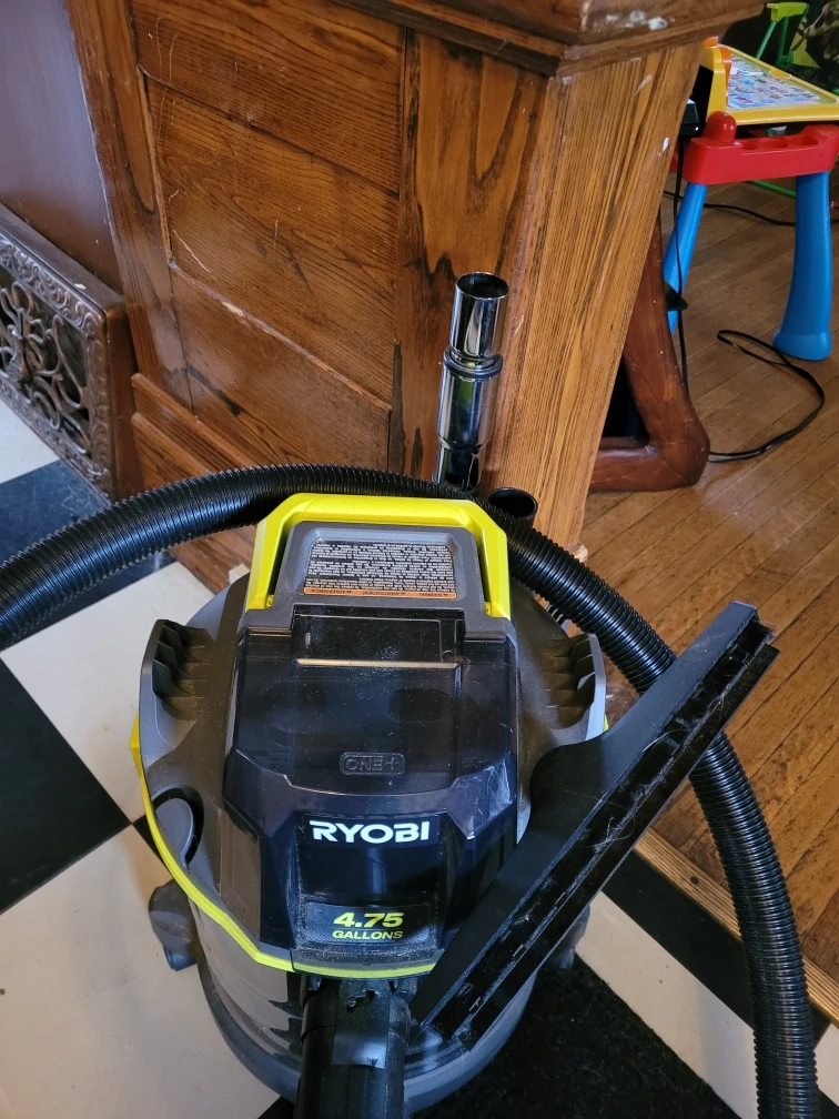 Ryobi 4.75 Gallons Wet/Dry Vacuum - photo 3