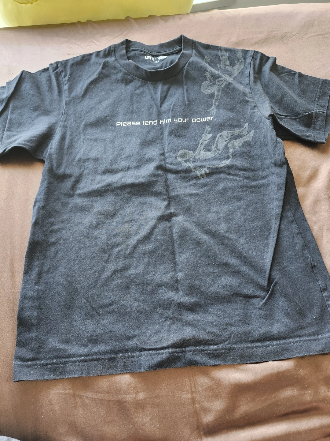 UNIQLO UT The Legend of Zelda T-Shirt - Medium
