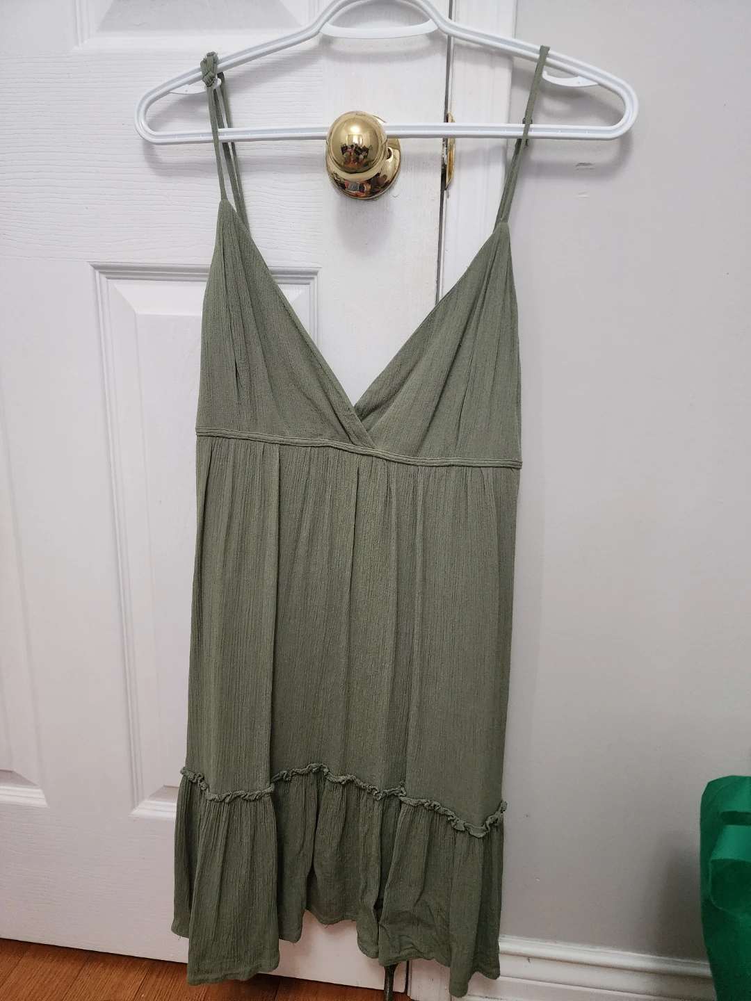 Sage Green Tiered Summer Dress (Stretchy/Size M)