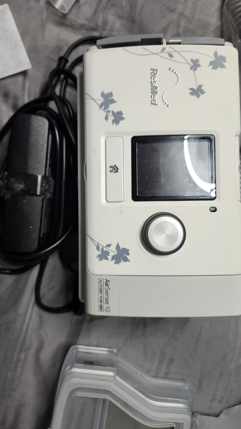 ResMed AirSense 10 CPAP Machine with Humidifier and Tubing - photo 5